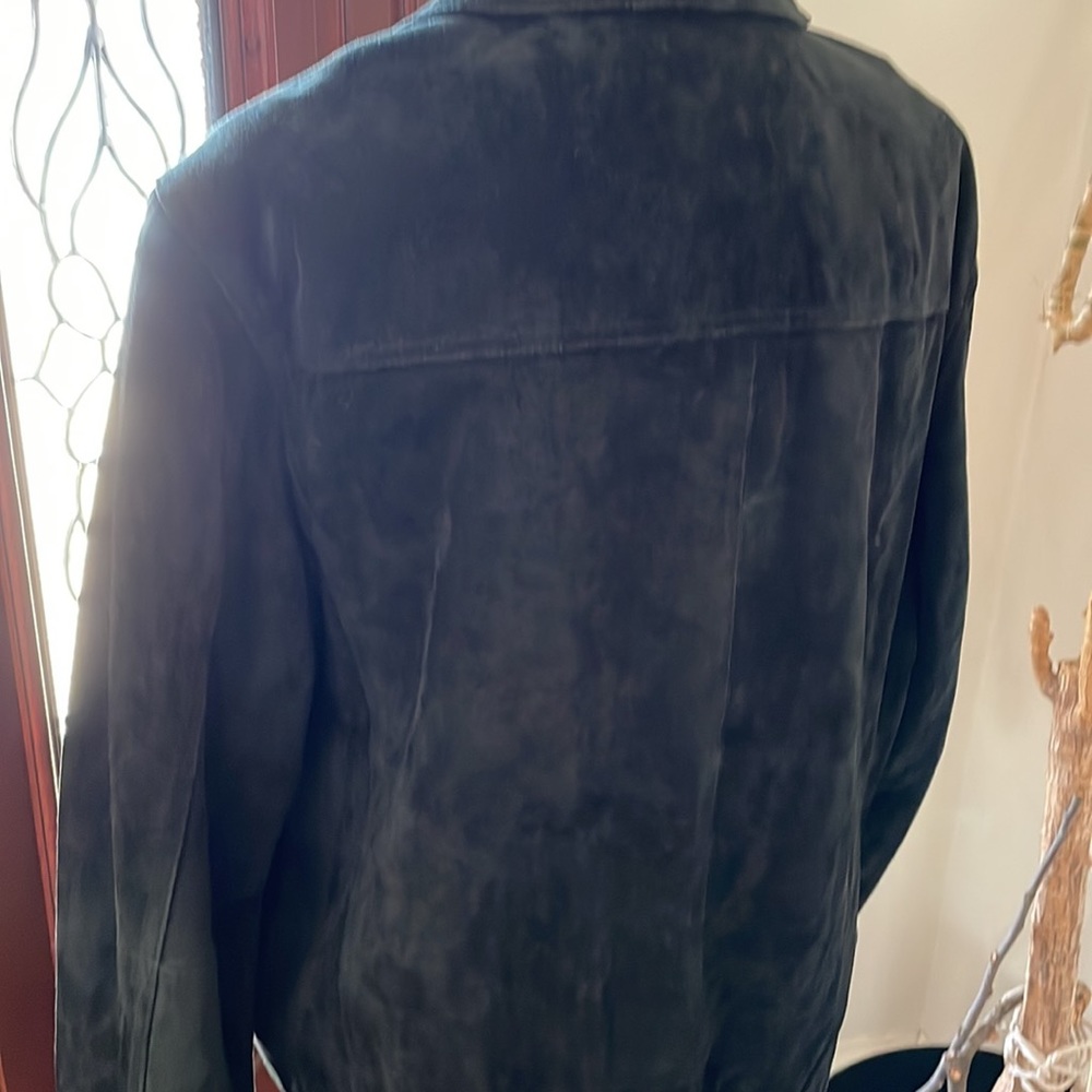 Black Light Jacket - Picture 3 of 3